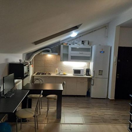 Apartament 2 Camere Chiajna Exteriör bild