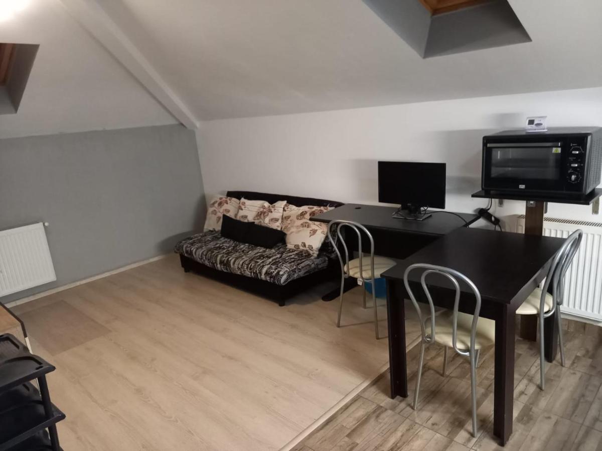 Apartament 2 Camere Chiajna Exteriör bild
